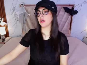 ameliie saenz