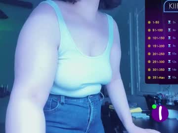 lavanamaroon